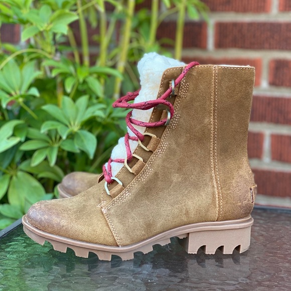 Sorel Shoes - 🆕Sorel Phoenix Shearling Waterproof Mid-Heel Boot